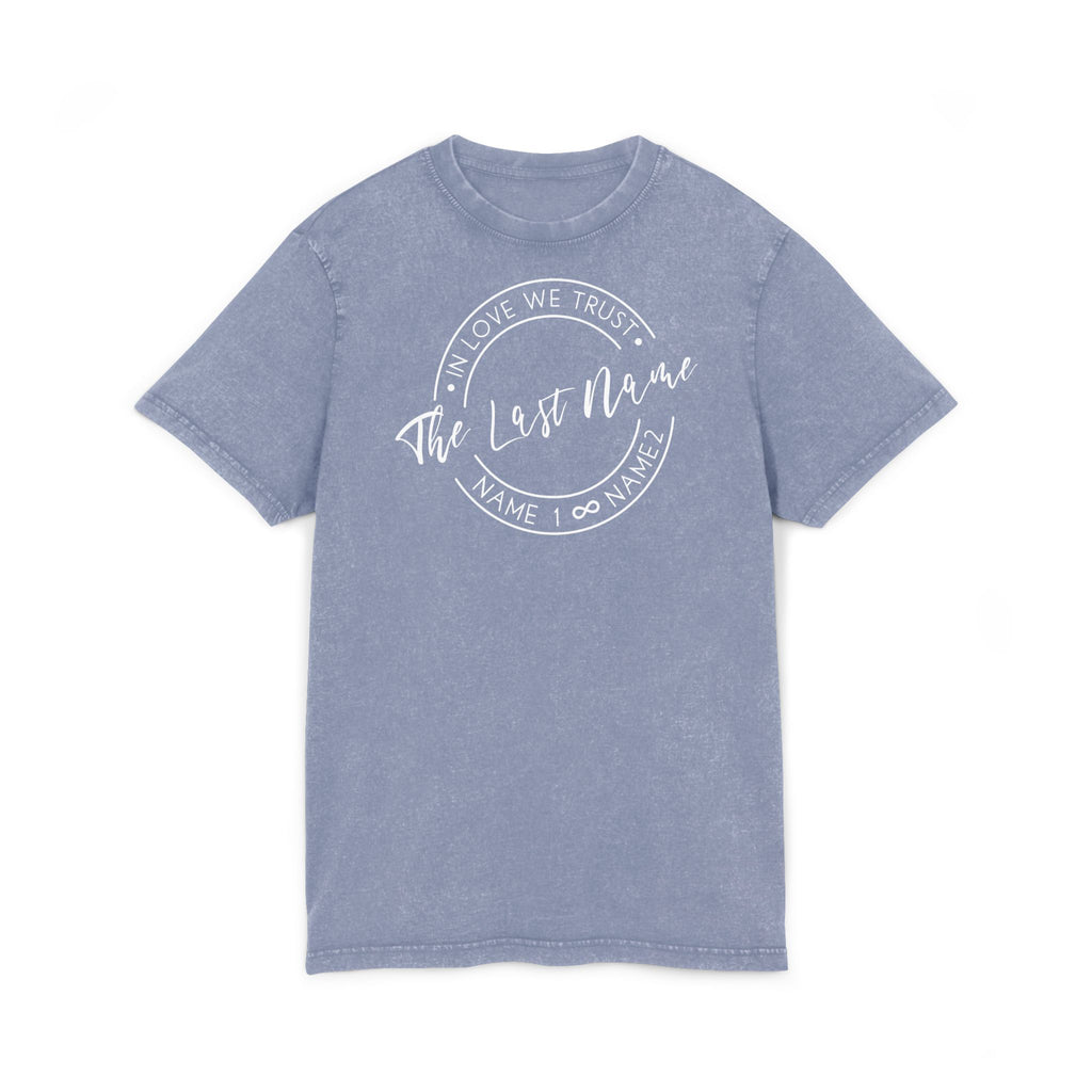 In Love We Trust • personalisierbares Shirt im Vintage Look für Date Night